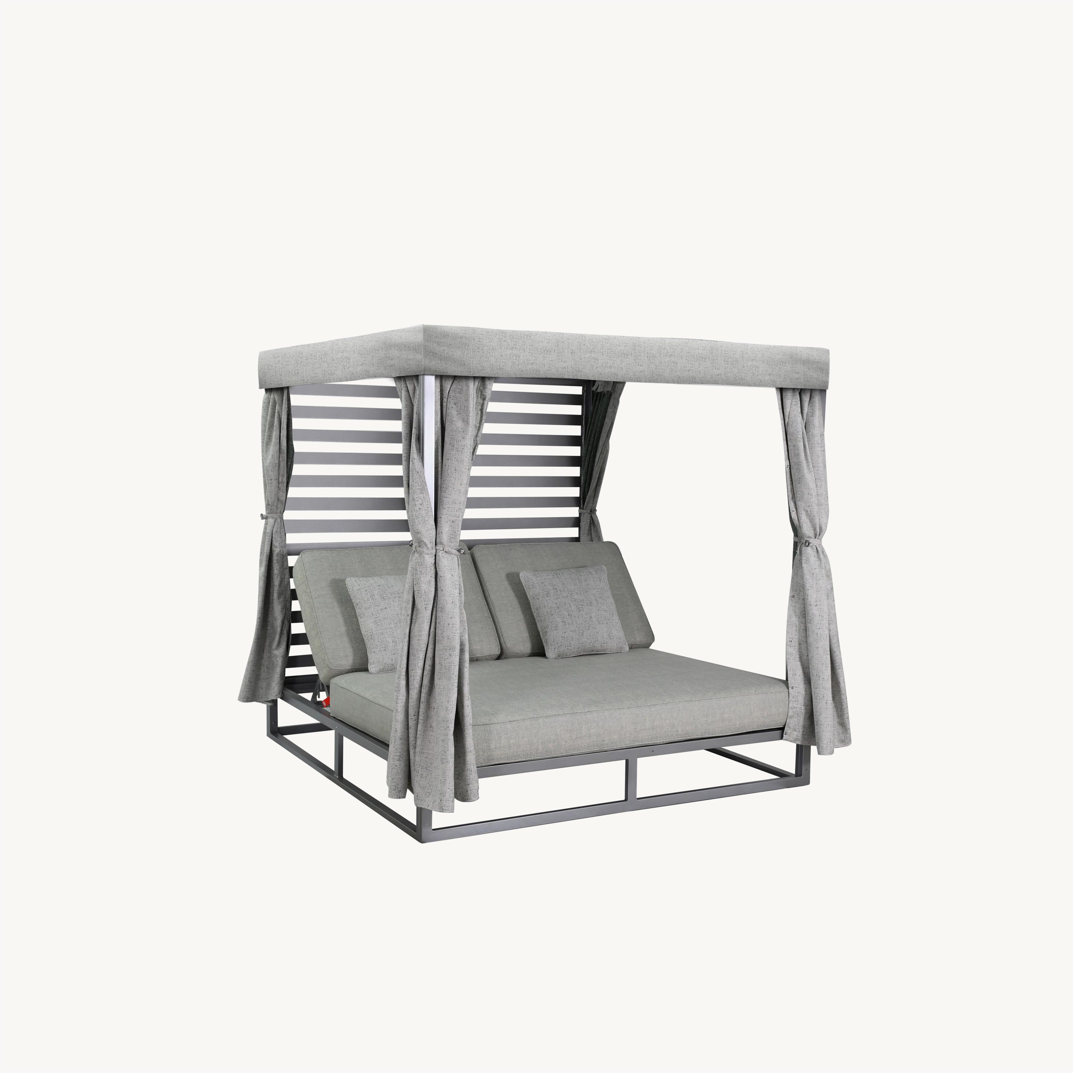 Park Place Daybed With Canopy